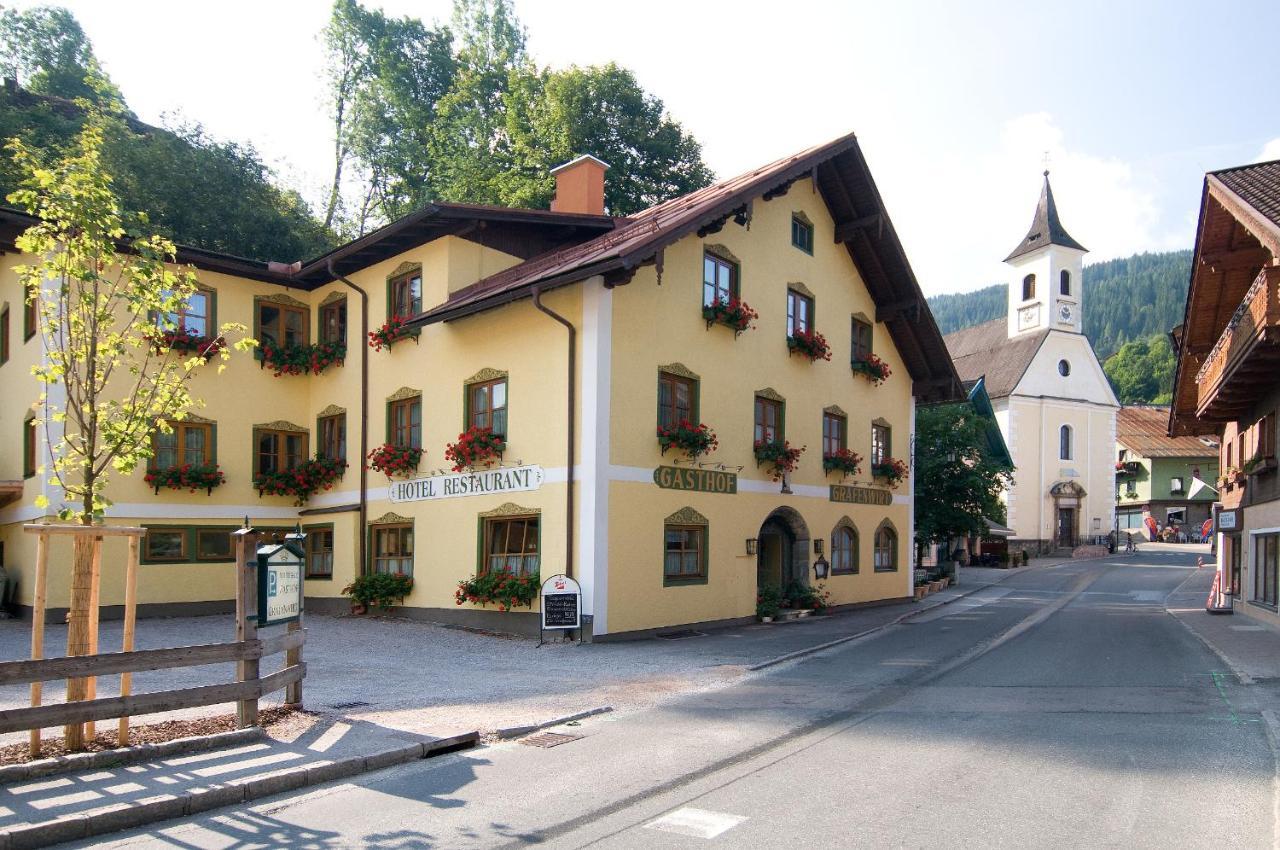 Hotel Grafenwirt วาไกรน์ ภายนอก รูปภาพ