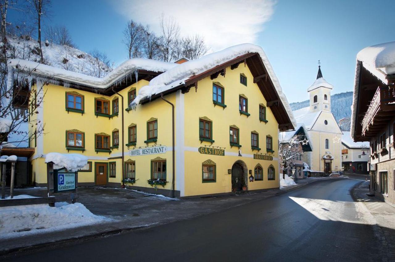 Hotel Grafenwirt วาไกรน์ ภายนอก รูปภาพ